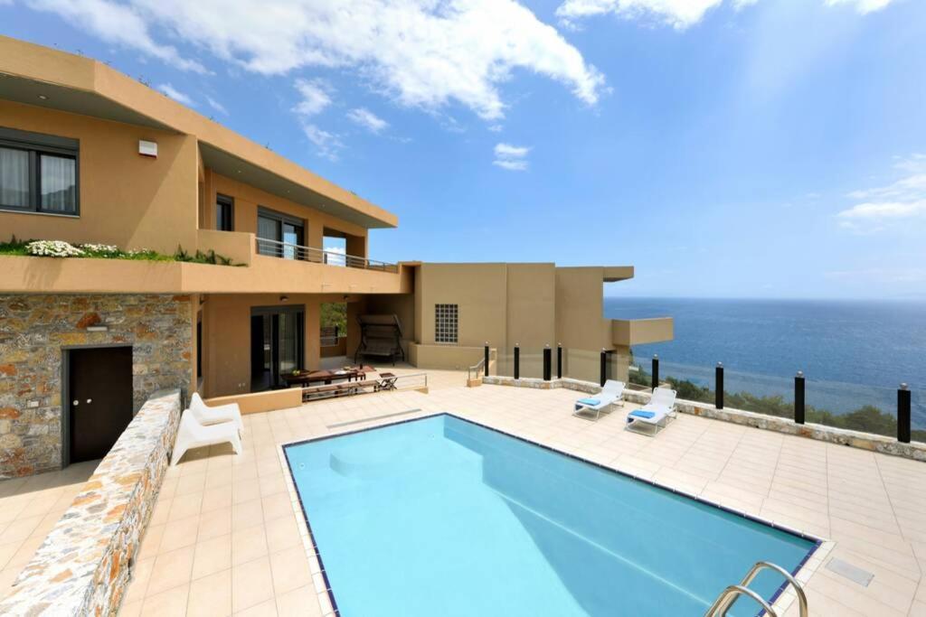 Wonderful Eco Friendly Villa Augustine Ampelo Bagian luar foto